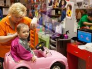 Как выбрать парикмахерскую для ребенка? Достоинства сайта-каталогов организации YELL.RU