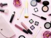 Важный вопрос для девушек: как выбирать косметику через интернет?