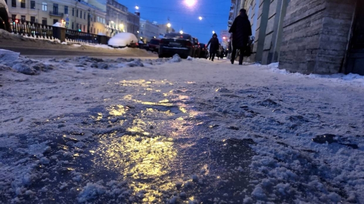 Жители Петербурга больше доверяют ледоходам, а не коммунальным службам
