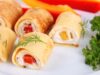 Рулеты из теста с курицей
