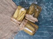 Засолка огурцов на зиму: простой рецепт